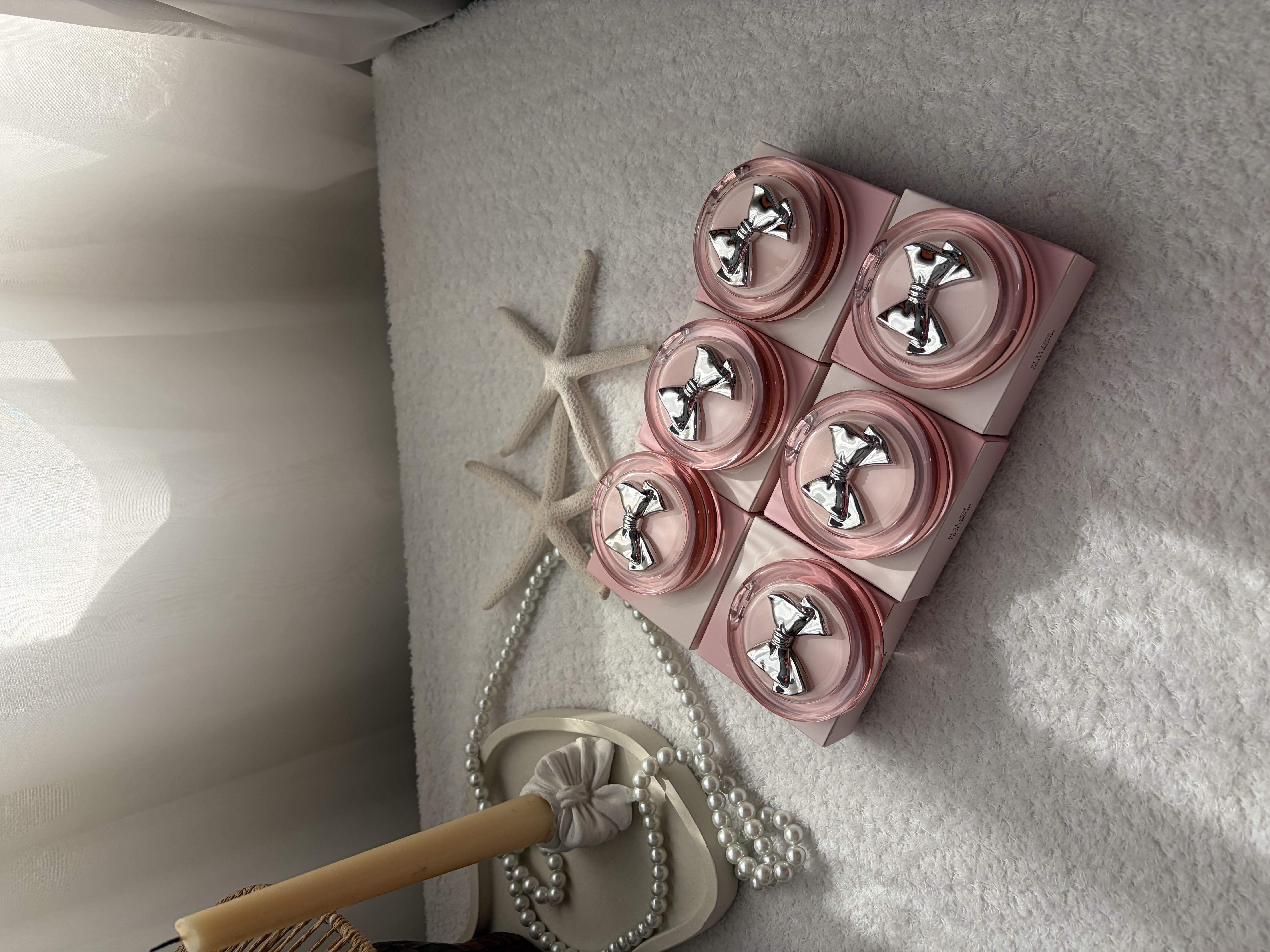 رژگونه کرمی پاپیونی